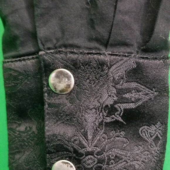 Lip Service  Shirt - Picture 2 of 3